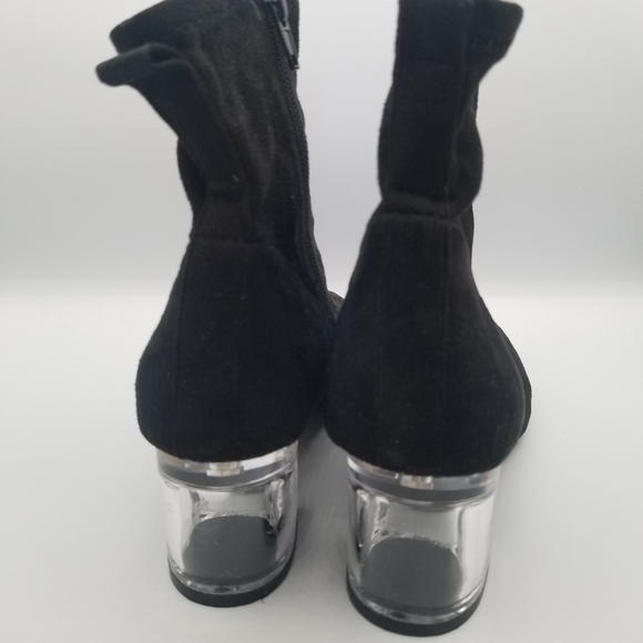 BAR III NWOT Faux Suede Clear Block Heel Side Zip Bootie - Picture 2 of 7
